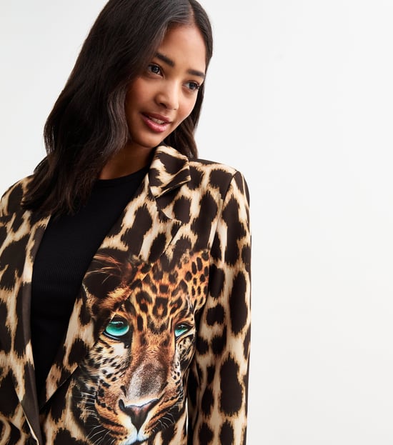 Brauner Kontrast-Blazer mit Tiermotiven von Kante zu Kante - Image 2