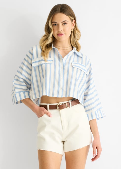 Blau gestreiftes Baumwoll-Crop-Shirt in Übergröße - Image 2