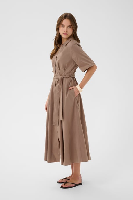 Kleid CUnizzy Kleid Feminine - Image 2