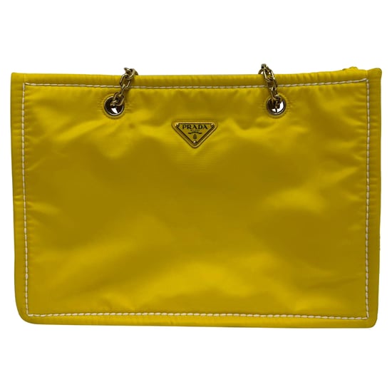 Prada Giallo Tessuto Chain Tote Bag aus gelbem Nylon - Image 5