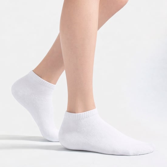 6er-Pack Damen Schlichte Sportsocken - Bequeme Alltagssocken für den Knöchel - Image 4