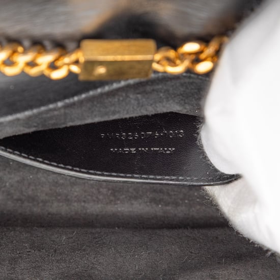 Gebrauchte kleine glatte Kalbsledertasche mit Monogramm Kate mit Quaste zum Umhängen - Image 6