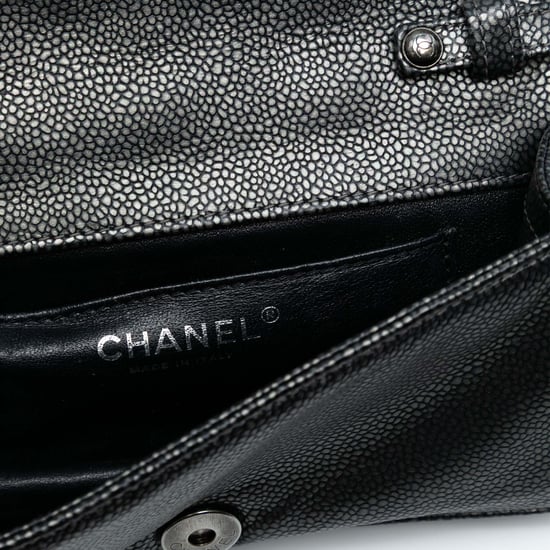 Gebrauchte Cc Metallic Caviar Geflochtene Ketten-Clutch mit Tragegurt - Image 5