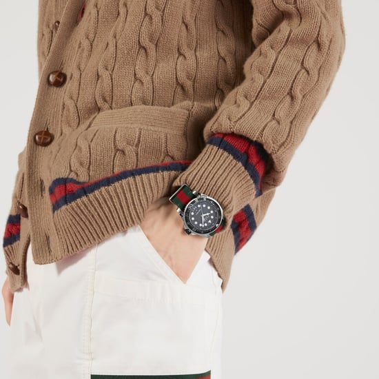 Gucci YA136209 Herrenuhr mit schwarzem Zifferblatt und Nylonarmband - Image 3