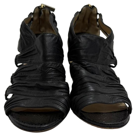 Jimmy Choo Cut-Out-Sandalen mit Absatz aus schwarzem Leder - Image 2