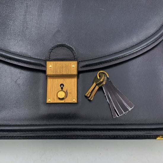 Gucci Vintage-Schultertasche aus Leder - Image 4