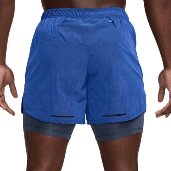 Nike Stride Running Division Dri-fit Shorts In Dunkelblau - Image 2