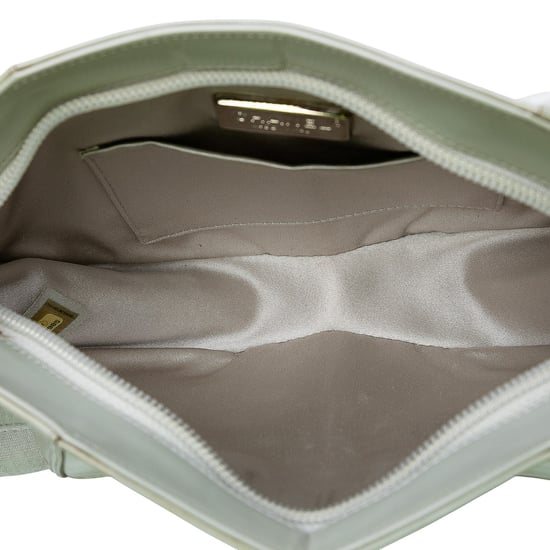 Gebrauchte perlenbesetzte Lammleder Handgelenk-Clutch in Mitternachtsblau - Image 5