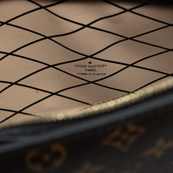 Gebrauchte Monogram Reverse Trunk Clutch - Image 5