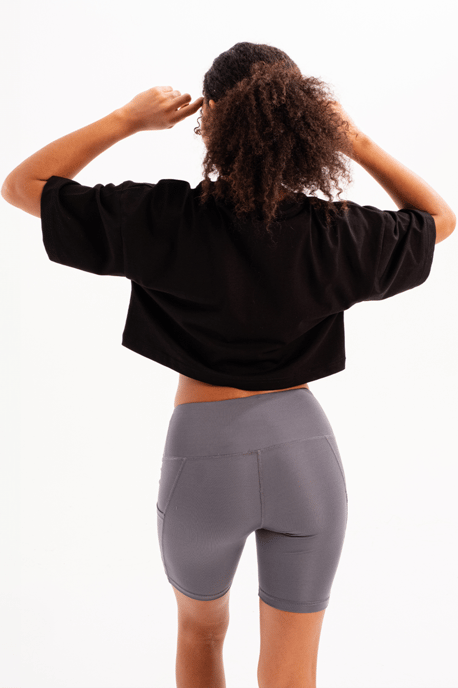 JUSTEVER 100% Baumwolle Crop-Top mit Rundhalsausschnitt, schwarz, Damen - Maia - Image 4