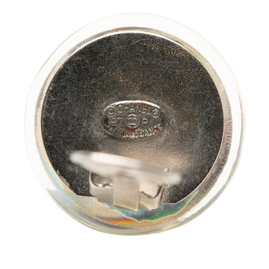 Gebrauchte Cc Harz Holographische Kamelie Runde Clip-On Ohrringe - Image 3