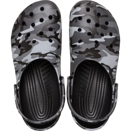 Crocs Classic Camouflage Clog Thermoplastische Männerclogs In Schwarz/Schiefergrau - Image 5