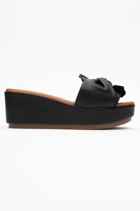Syndra Bow Keilabsatz Leder Sandale - Image 6