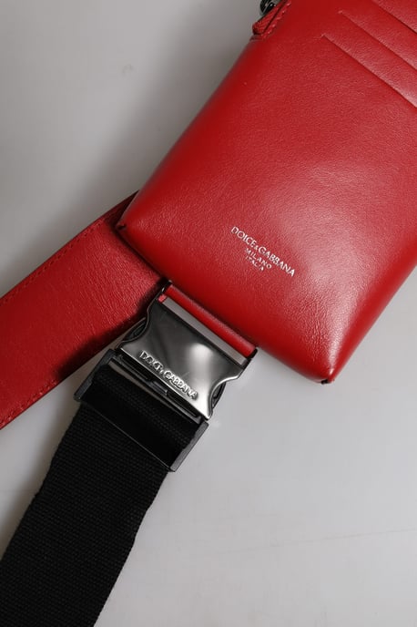 Dolce & Gabbana Geldbörse/Gürteltasche aus Kalbsleder mit Logo und Handyfach - Rot - Image 5