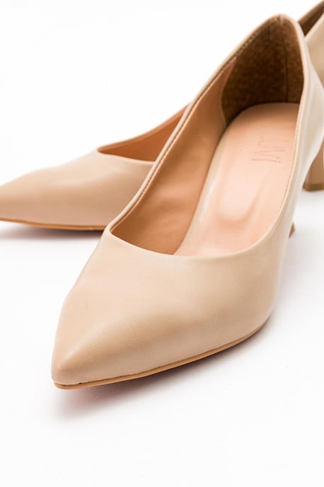 Pedra Pumps mit spitzer Zehenpartie (Damen) - Image 5