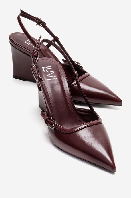 Celia Spitzer Zehenbereich Keilabsatz Pumps (Damen) - Image 1