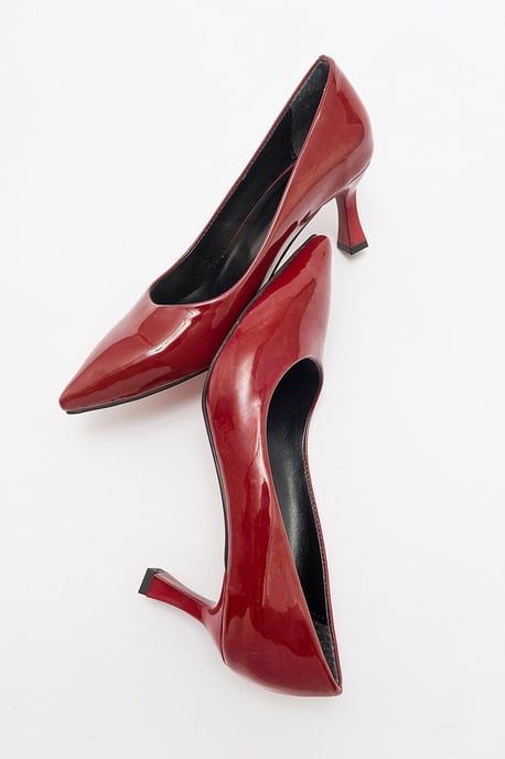 Pedra Pumps mit spitzer Zehenpartie (Damen) - Image 4