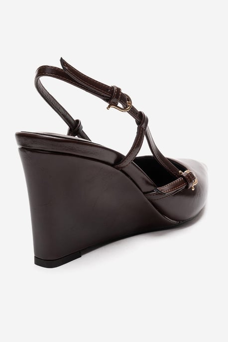 Celia Spitzer Zehenbereich Keilabsatz Pumps (Damen) - Image 5