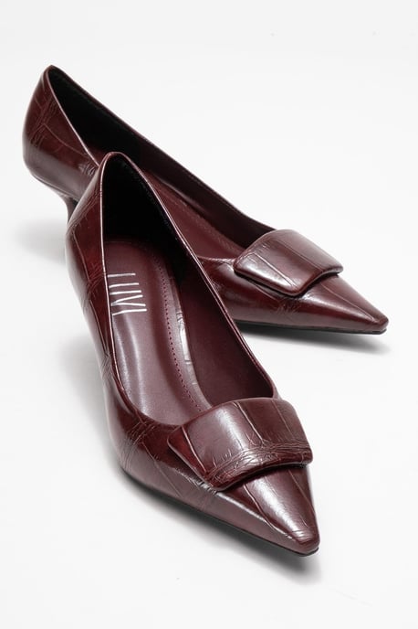 Marcia Schnalle Spitzer Zehenbereich Pumps (Damen) - Image 2