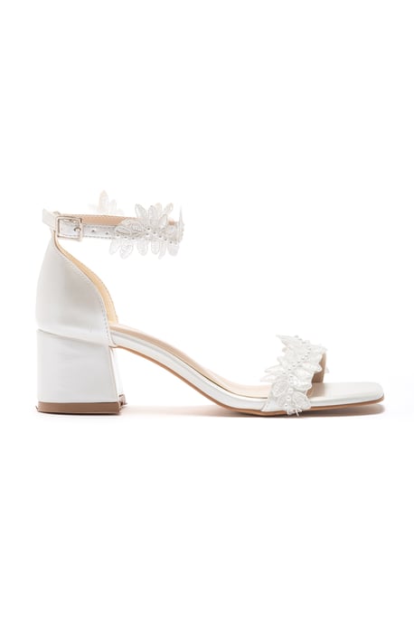 Elodie Bridal Lace Block Absatz Sandale - Image 2