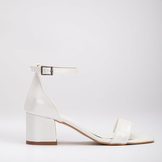 Rochelle Elfenbein Bridal Sandalen with Ribbon - Image 6