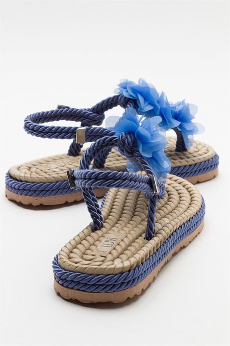 SANTRA Schnürer Thong Sandalen (Women) - Image 2
