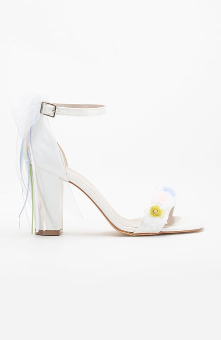 Nikki Lace Bridal Sandalen - Image 2