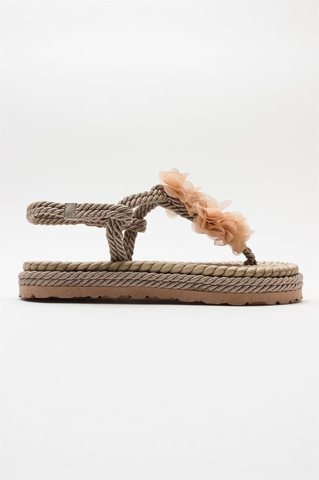 SANTRA Schnürer Thong Sandalen (Women) - Image 5