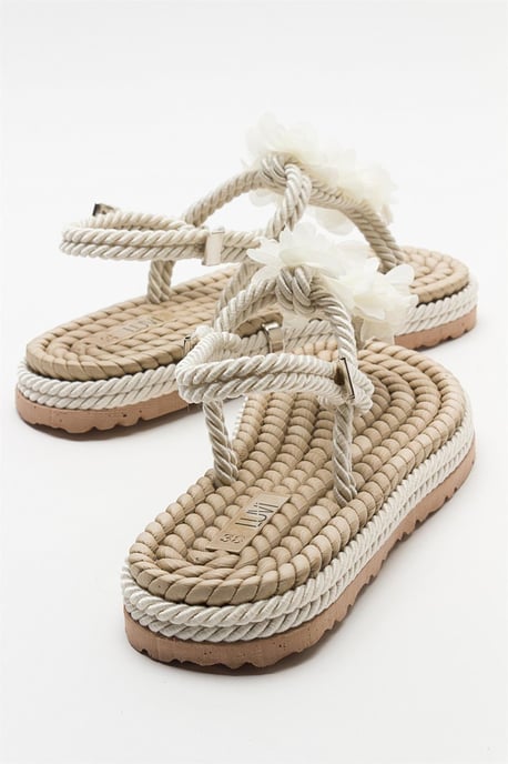 SANTRA Schnürer Thong Sandalen (Women) - Image 4