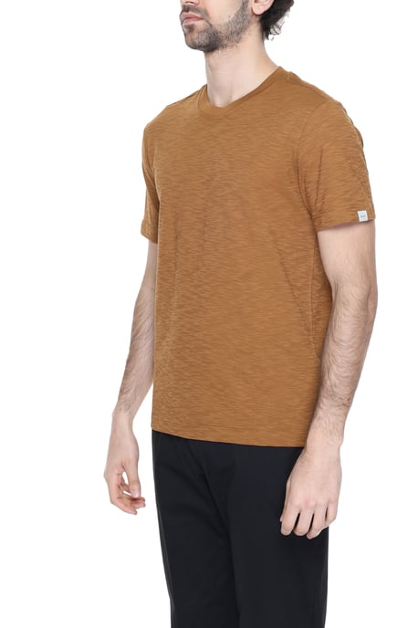 Rundhals-T-Shirt mit strukturiertem Stil - Image 3