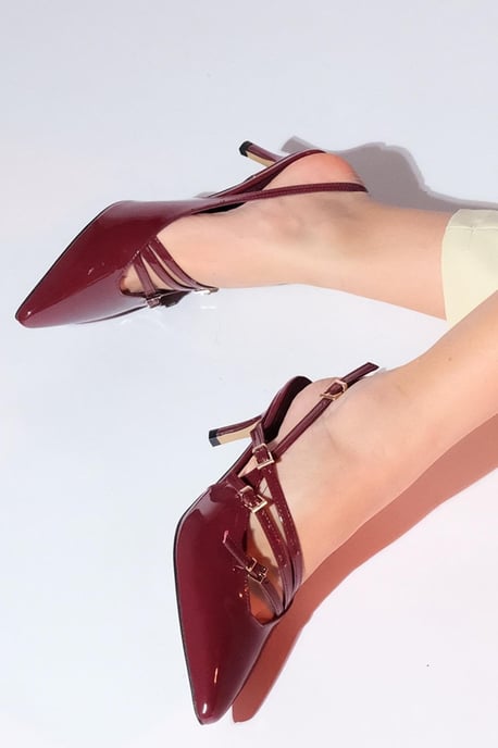 Magra Spitzer Zehenbereich Slingback Stiletto - Image 4