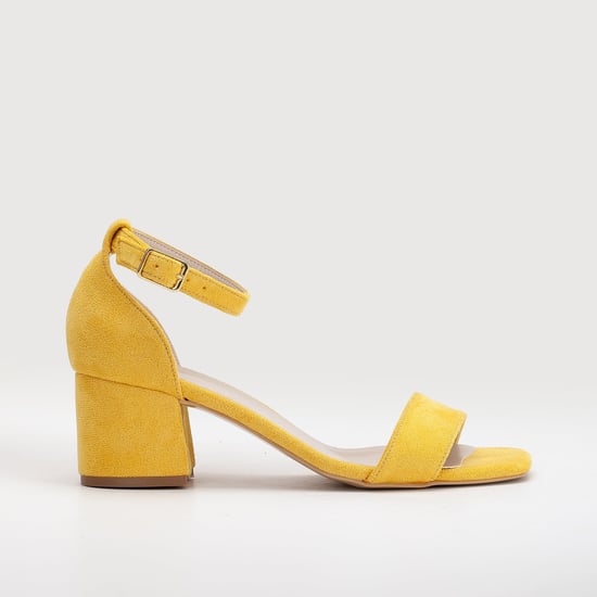 Illy Niedrig Block Absatz Sandalen with Pearls - Image 6