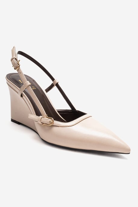 Celia Spitzer Zehenbereich Keilabsatz Pumps (Damen) - Image 3