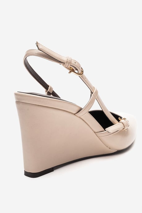 Celia Spitzer Zehenbereich Keilabsatz Pumps (Damen) - Image 5