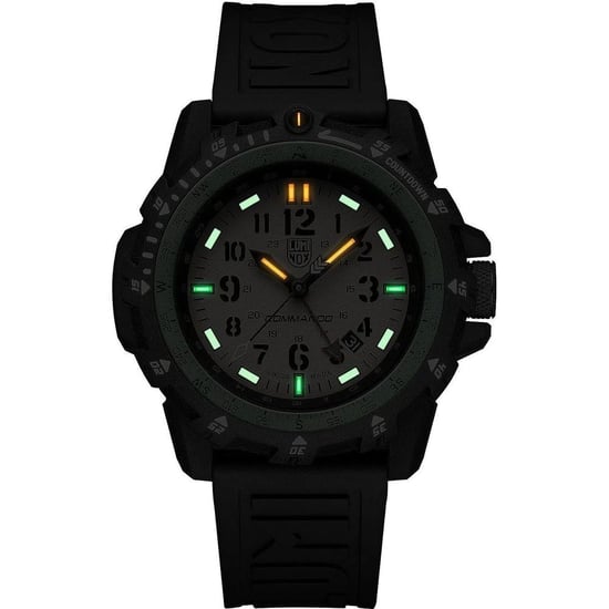 Luminox Schwarze Harz Sportuhr - Image 2