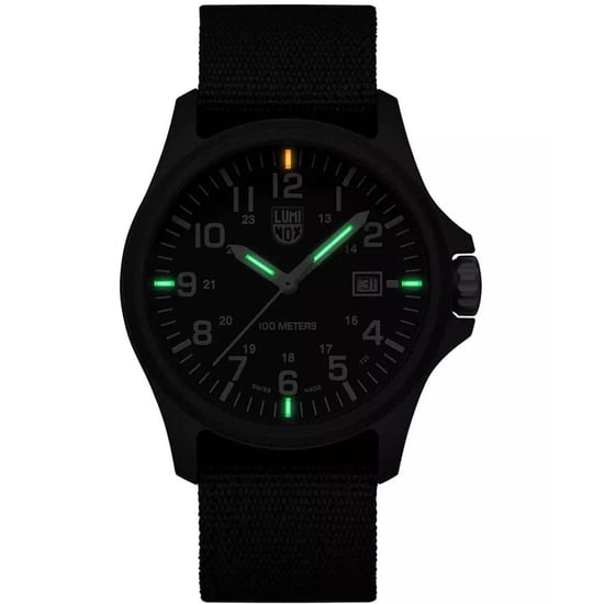 Luminox Schwarze Nylon Sportuhr - Image 2