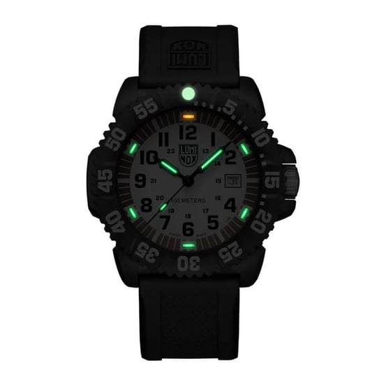 Luminox schwarze Harz-Sportuhr - Image 2