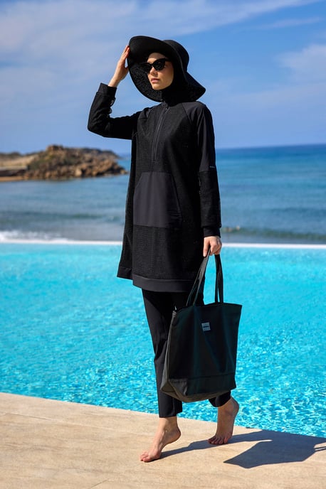 Schwarzer Burkini mit vollflächiger Badebekleidung und Tülldetail - Image 3