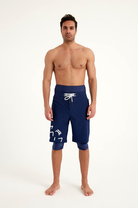 Marina Marineblaue bescheidene Herren-Badeshorts - Image 3