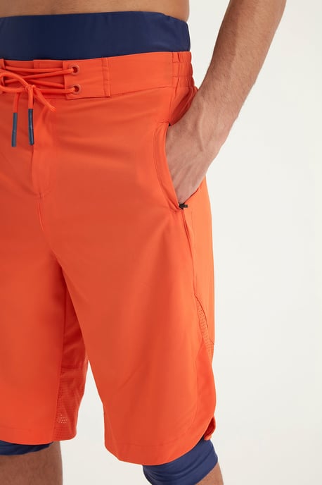 Marina Orange Modest Badeshorts für Herren - Image 4