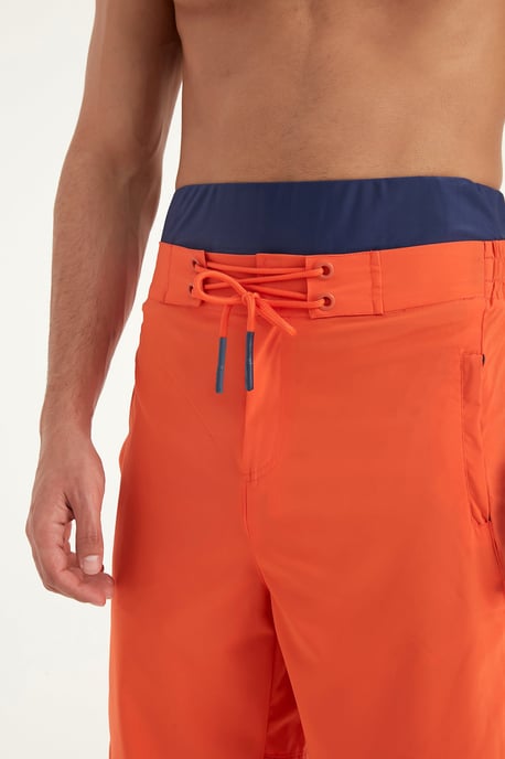 Marina Orange Modest Badeshorts für Herren - Image 6