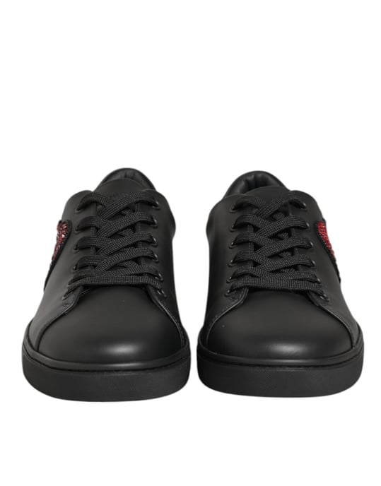 Dolce & Gabbana Schwarze Leder Sneakers mit Kristallherz - Image 2