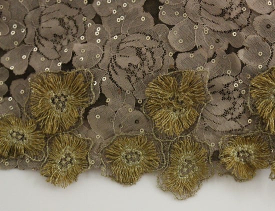 Lanre Da Silva Ajayi GOLD Lange Spitzen-Maxikleid mit Kristallen - Image 5