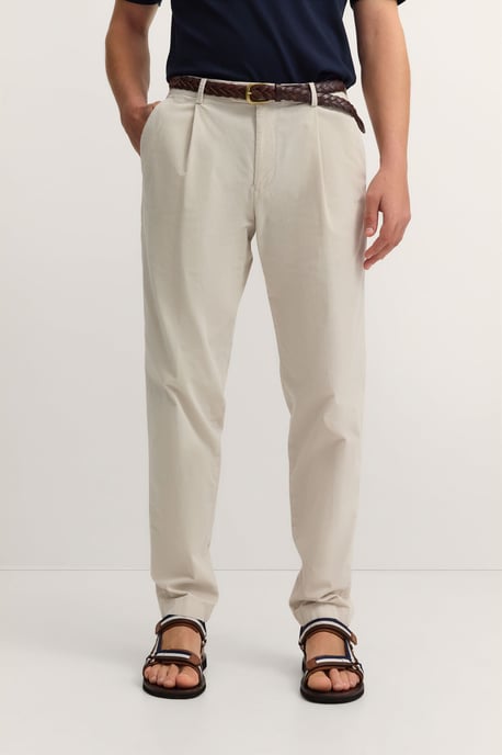 Bugatti Herren Bundfaltenhose aus Luxury Pima Cotton Feincord - Image 1