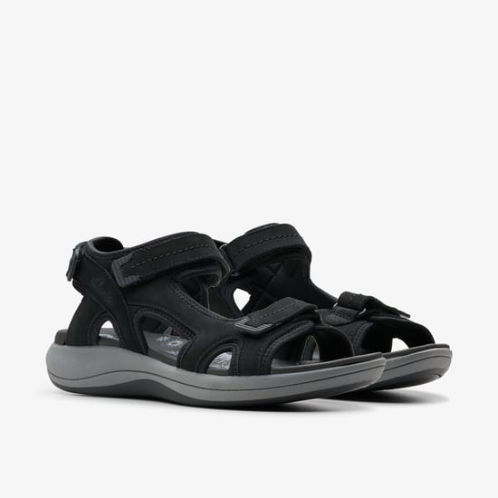Mira Freie Schwarze Nubuk-Sandalen - Image 4