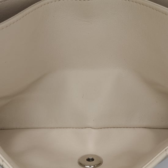 Chanel 19 Chevron Geknopfte Schultertasche - Image 5