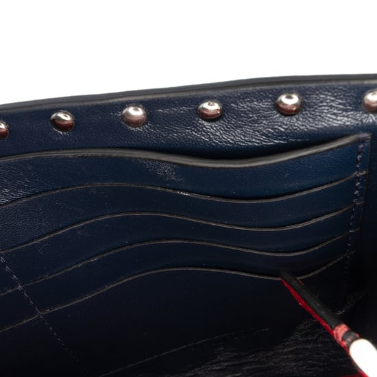 Gebrauchtes Bauchtäschchen aus gestepptem Lammleder mit Rockstud Spike auf Kette - Image 6