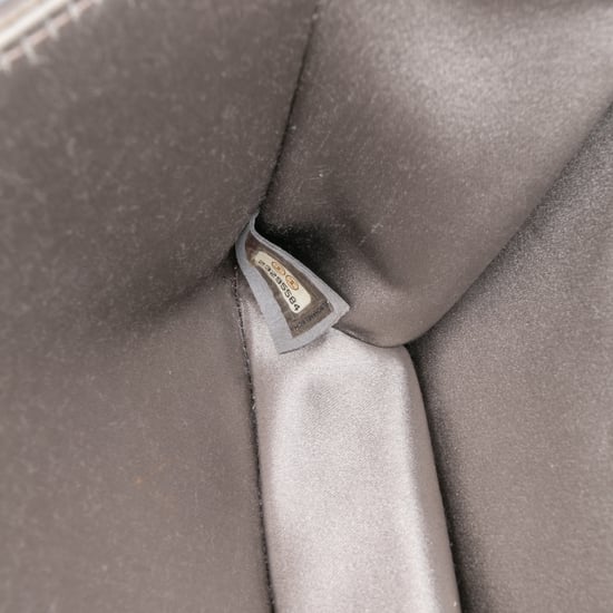 Gebrauchte Kleine Lammleder Schokoladenriegel CC Piercing Nietenkette Klappe - Image 6