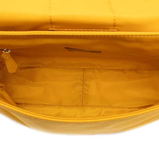 Gebrauchte Medium Econyl Nylon Baguette Umhängetasche - Image 4