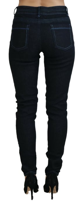Figurbetonte Dunkelwaschjeans - Image 3
